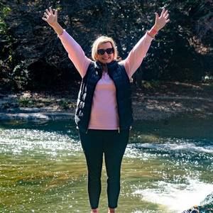 Meet your Posher, Melanie